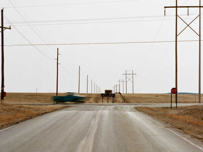 Jeff Brouws, Interstate 40, Blurred car, New Mexico, 1992. Courtesy of Norton Museum of Art