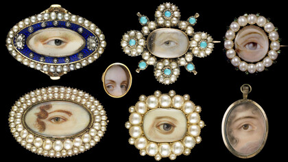 Eye miniatures, lover’s eyes. L’esempio di Giorgio IV diede il via, nell’Inghilterra del XVIII secolo, ai lover’s eyes: miniature realizzate ad acquarello su avorio o porcellana, incastonate in spille o ciondoli adornati di perle, pietre preziose e oro. La maggior parte furono commissionati come doni d’amore da conservare in tasca, proprio vicino al cuore e nella maggior parte dei casi, sia il soggetto il cui occhio è stato raffigurato sia l'artista che l'ha dipinto sono sconosciuti