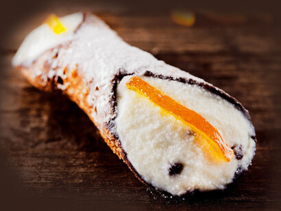 Dopo la fine dell'impero arabo gli harem scomparvero ma la ricetta del cannolo giunse nei monasteri tramandata dalle favorite che si erano convertite al cristianesimo