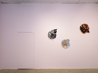 Helen Marden, The grief paintings, exhibition view. Courtesy of Gagosian Gallery