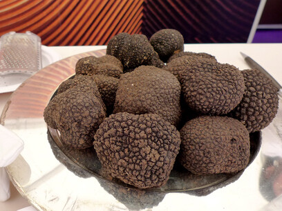 Giant black truffles © Swamibu on Flickr