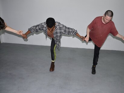 Alex Baczynski-Jenkins, Sync Crop (2016), Kevin Space, Vienna. Courtesy of the artist. Photo by Sandro E. Zanziger.