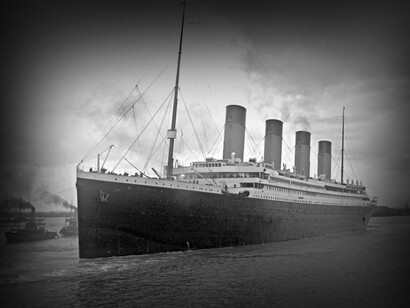 RMS Titanic verlässt Southampton am 10. April 1912