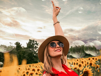 Busca pela felicidade. Milagres são naturais. Quando não ocorrem, algo deu errado