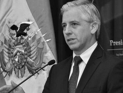 Álvaro García Linera, uno de los miembros más activos del gobierno de Morales, en concordancia con su corriente ideológica, el llamado «marxismo comunal»