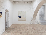 Alba Suau, Plaza blanca, exhibition view. Courtesy of Alzueta Gallery