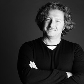 Helidon Xhixha. Courtesy of Uffizi Gallery