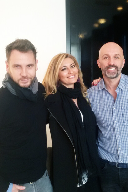 Tania De Francisco muy bien acompañada por Álvaro y Arnaud