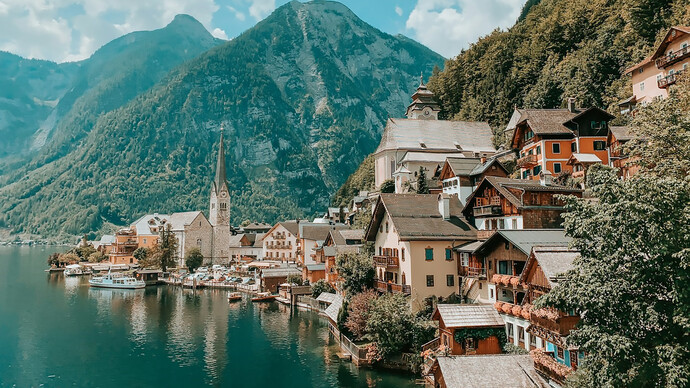 Enchanting beauty of Hallstatt: Austria's fairytale village | Meer