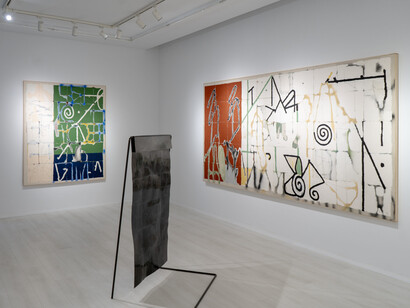 Alsino Skowronnek, Let the heavy things float, exhibition view. Courtesy of Moisés Pérez de Albéniz Gallery