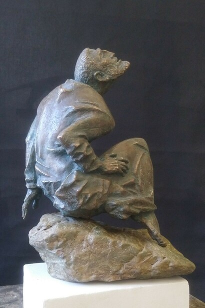 Eduard Mkhoian, Visiting the Minotaur, exhibition sculpture. Courtesy of Erarta Museum