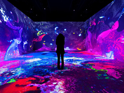 Refik Anadol, Instalación Machine Memoirs : Space, Estambul, Turkía, 19 de marzo a 26 de abril de 2021