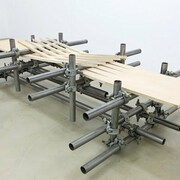 L. Lamothe, Untitled, 2014, phenolic wood boards, steel pipes, scaffolding clamps, variable dimensions. Courtesy of the artist and Alberta Pane Gallery