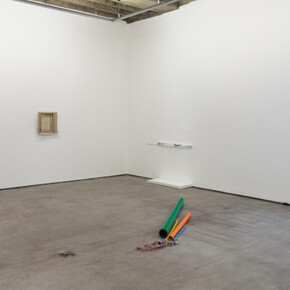 Jimmie Durham, Cildo Meireles, Pedro Cabrita Reis. Courtesy of Galeria Luisa Strina