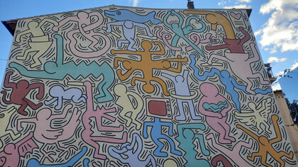 Keith Haring, Tuttomondo, opera di 180 metri quadrati realizzata sulla parete esterna della chiesa di Sant'Antonio Abate a Pisa 