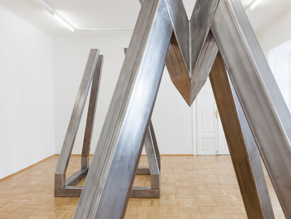 Michał Budny, Exhibition view. Courtesy of Galerie nächst St. Stephan 