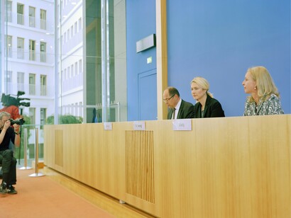 OLIVIER MENANTEAU
31 mars 2015 Emmanuel Macron à la Hertie School of Governance Berlin
courtesy galerie anne barrault