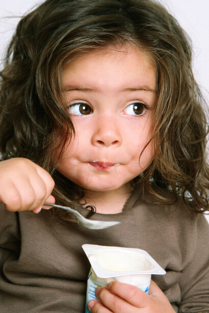 Child eating Yogurt
