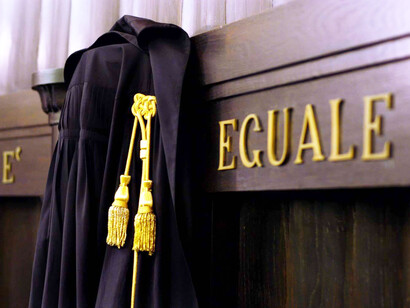 La legge porrà comunque il problema dei tempi particolarmente brevi entro i quali i giudici dell’impugnazione dovranno definire i processi pendenti