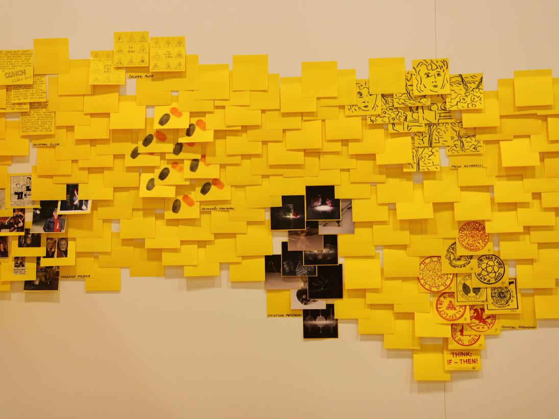 Immagine allestimento, Generaction. Un post-it per le generazioni