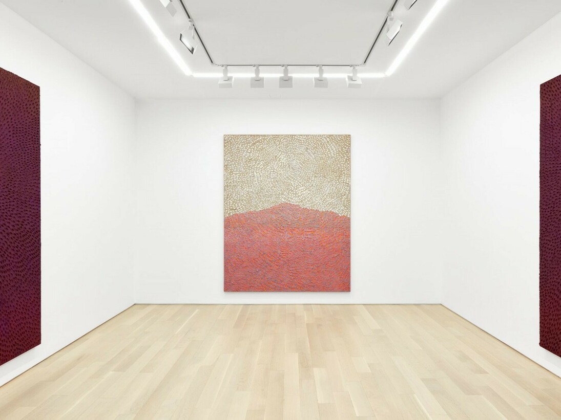 Jennifer Guidi, exhibition view. Courtesy of Almine Rech Gallery