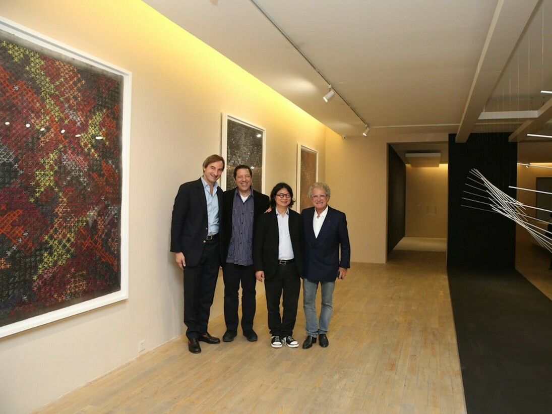 Ding Yi x Elias Crespin, Exhibition view. Courtesy of Hadrien de Montferrand Gallery