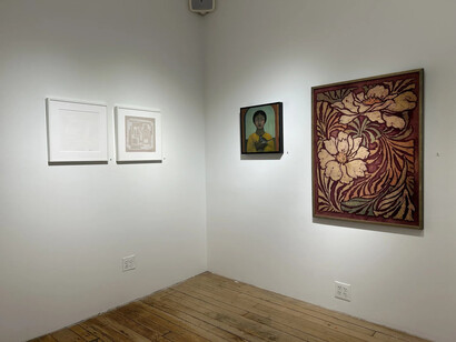 Various artists, Friends and family four, exhibition view. Courtesy of Carter Burden Gallery