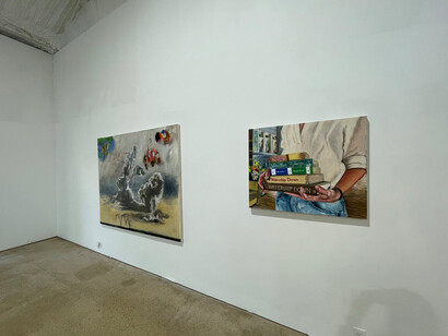Ken Craft, A never finished light, exhibition view. Courtesy of Ro2 Art Gallery