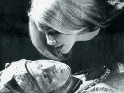 Sidne Rome e la statua di Guidarello Guidarelli, ne "La ragazza di latta"