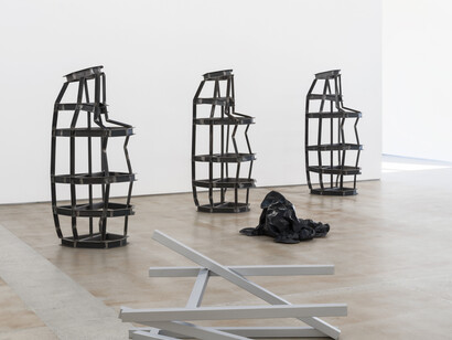 Aria Dean, Facts Worth Knowing, exhibition view. Courtesy of the artist and Château Shatto, Los Angeles