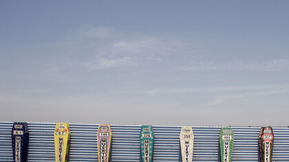 Frontera México-EE.UU. Recuerdo a los que perdieron la vida intentando llegar a un mundo mejor