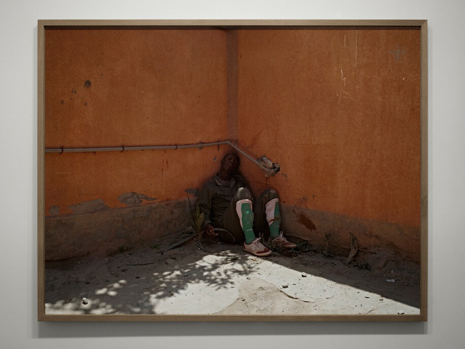 All images: Luc Delahaye, installation view, Courtesy of the artist and Galerie Nathalie Obadia, Paris/Bruxelles