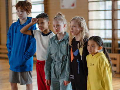 A educação pode promover a cidadania ativa e o envolvimento na comunidade