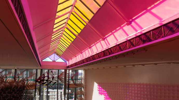 Light interference (Spectral transmission), exhibition view. Courtesy of Dunedin Public Art Gallery