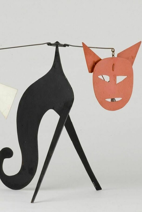 Alexander Calder, detail of Chat-mobile (Cat Mobile), 1966. Museum of Contemporary Art Chicago, the Leonard and Ruth Horwich Family Loan. © 2013 Calder Foundation, New York / Artists Rights Society (ARS), New York. Photo: Nathan Keay, © MCA Chicago.