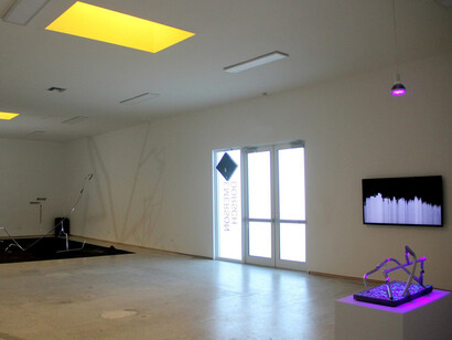 Radio Silence, Exhibition view. Courtesy of Emerson Dorsch