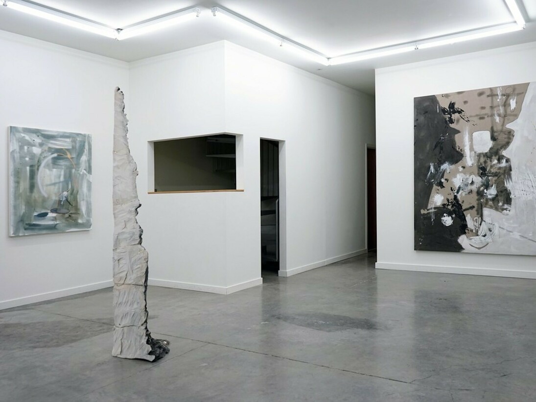 Rosy Keyser & Brie Ruais, Exhibition view. Courtesy of Romer Young Gallery