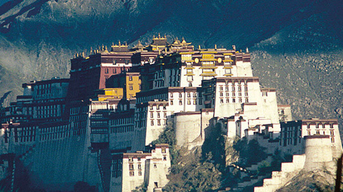 Der Klosterpalast Potala, Lhasa, 1986, Foto: Hans-Jörg Schwabl