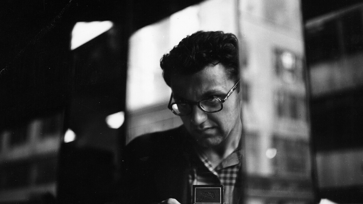 Saul Leiter, Selfportrait, 1950s. Courtesy of Foam © Saul Leiter Foundation