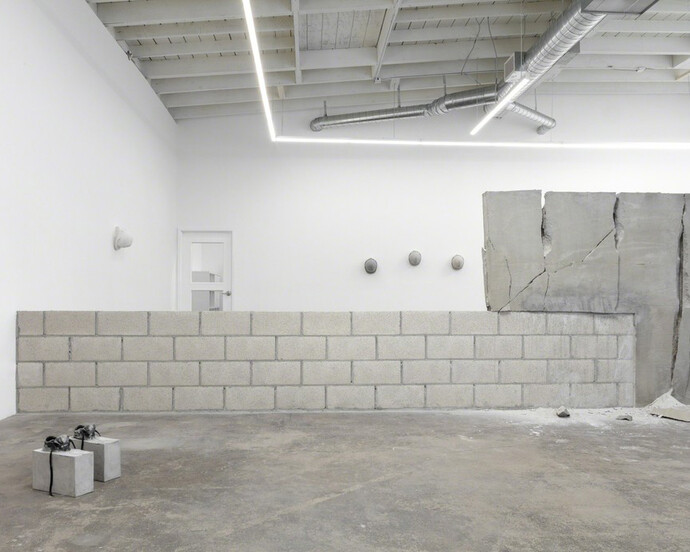White Helmet. Courtesy of Baert gallery