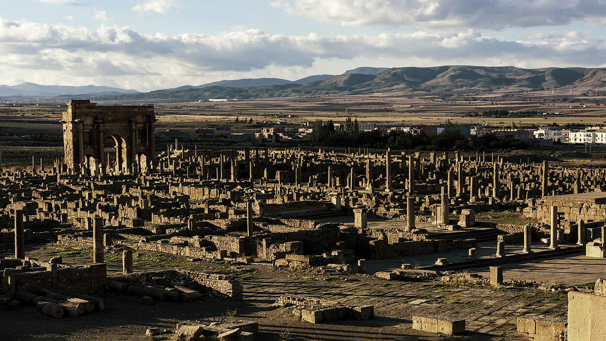 Vista de las ruinas de Timgad, Batna, Argelia