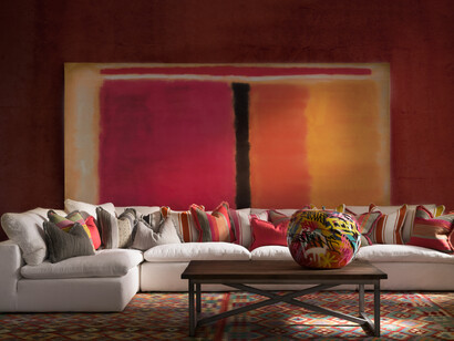 Andrew Martin, Volcano sofa in Huntsman Ivory, Condor cushions landscape