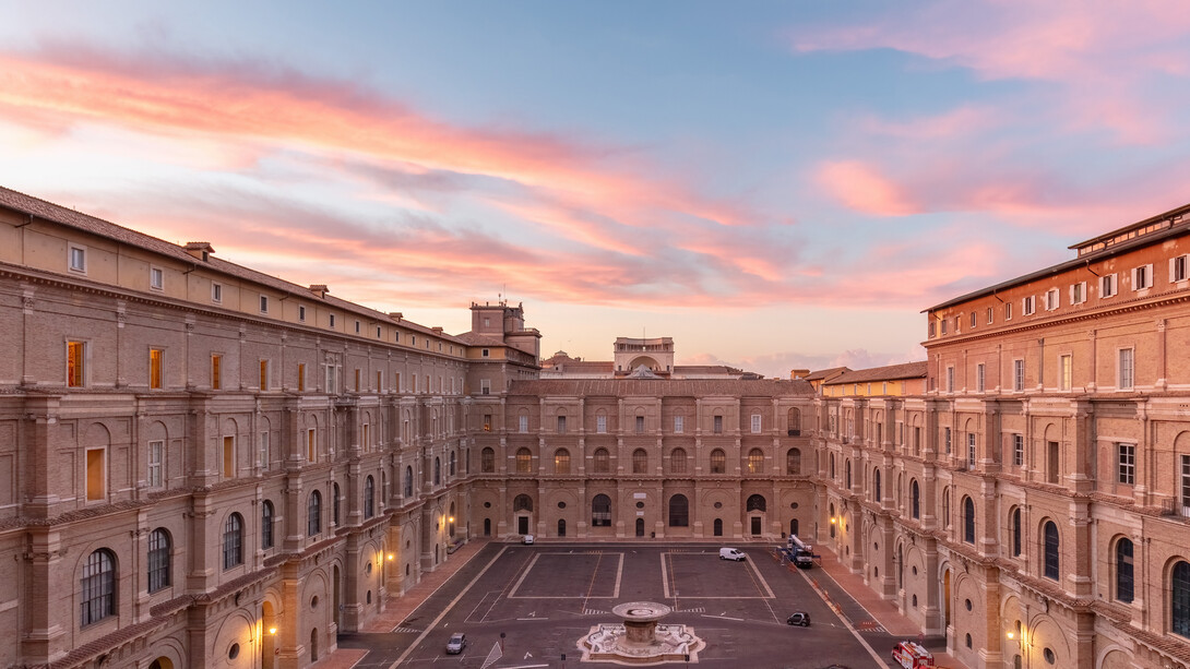 Patio del Belvedere, 2022, Ciudad del Vaticano