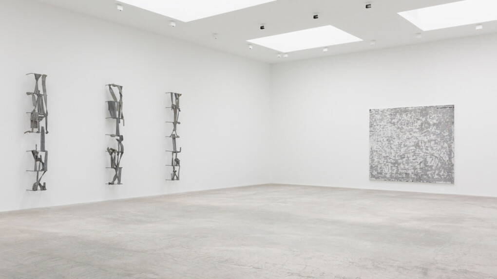 Rosebud. Courtesy of Matthew Marks Gallery