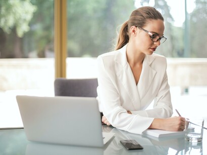 Imprenditore. Cos’è un imprenditore se non colui che amministra una o più attività?