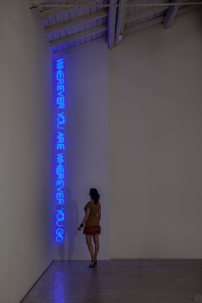 Maurizio Nannucci, Wherever you are wherever you go, 2015