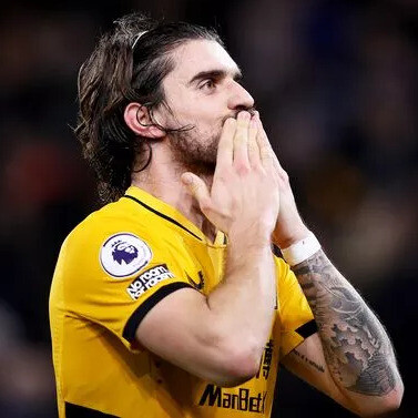 Karim Benzema que receberá €172 milhões por ano