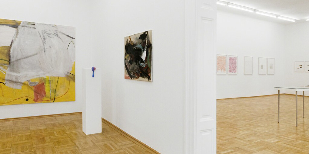 Alice Attie, Karin Sander and Jongsuk Yoon. Courtesy of Galerie nächst St. Stephan