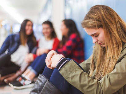 Los jóvenes van a sufrir especialmente las consecuencias de la pandemia en cuanto a «mal comportamiento» se refiere, debido a los problemas económicos que sufren sus familias