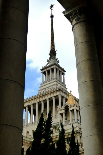 The Shanghai Exhibition Center, ph. Fabien Bellat